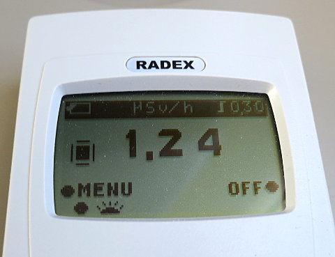Radiation monitor: 1.24 μSv/h
