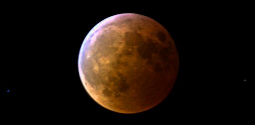 Total lunar eclipse 2007-03-03