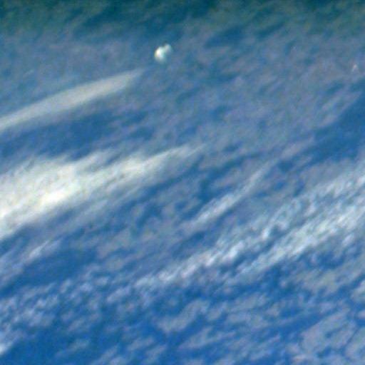 Zoomed image: 1,0