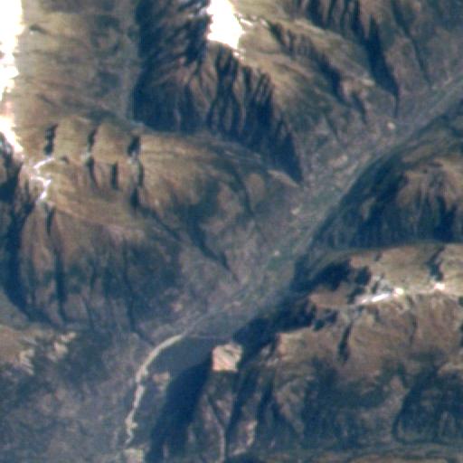 Zoomed image: 15,7