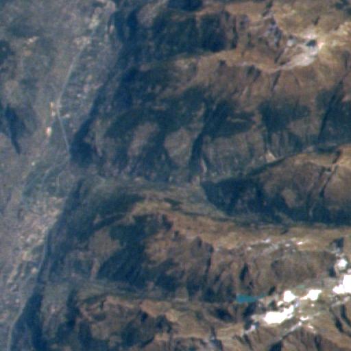 Zoomed image: 15,9